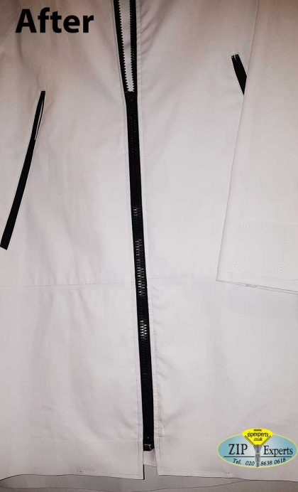 LACOST coat - zip runner missing - Image 3